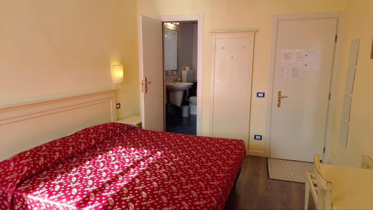 Romantica Hotel 3*