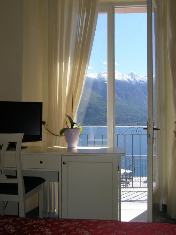 Hotel Romantica Limone sul Garda