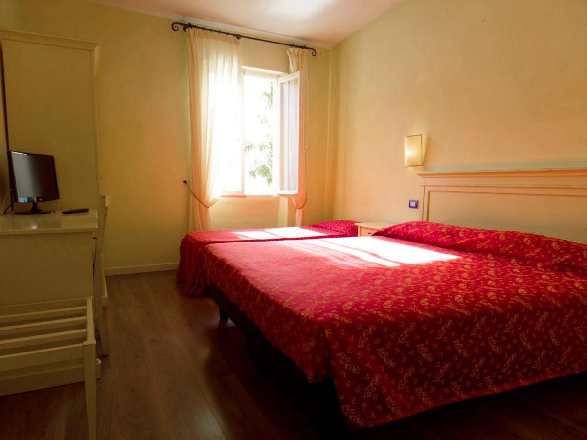 Romantica Hotel Limone sul Garda