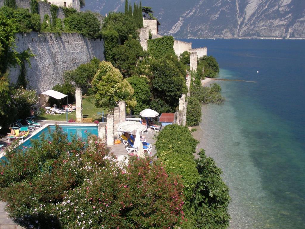 Romantica Hotel Limone sul Garda