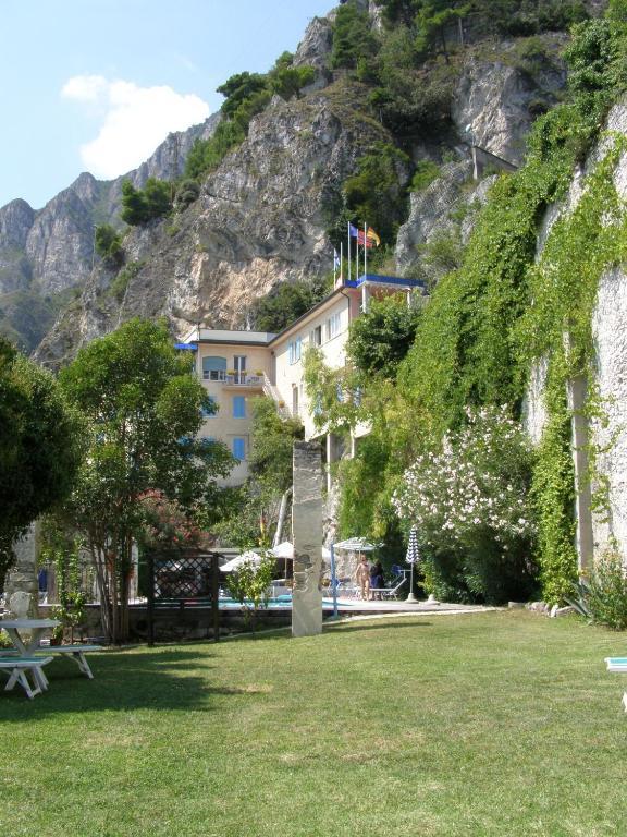 Romantica Hotel 3*