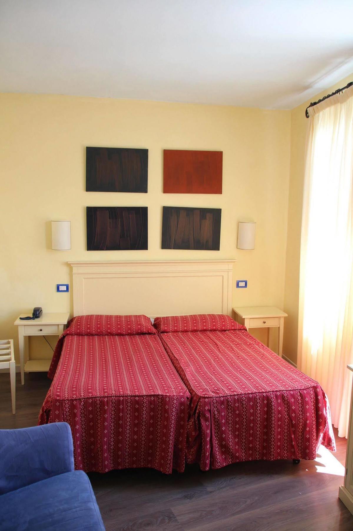 Romantica Hotel